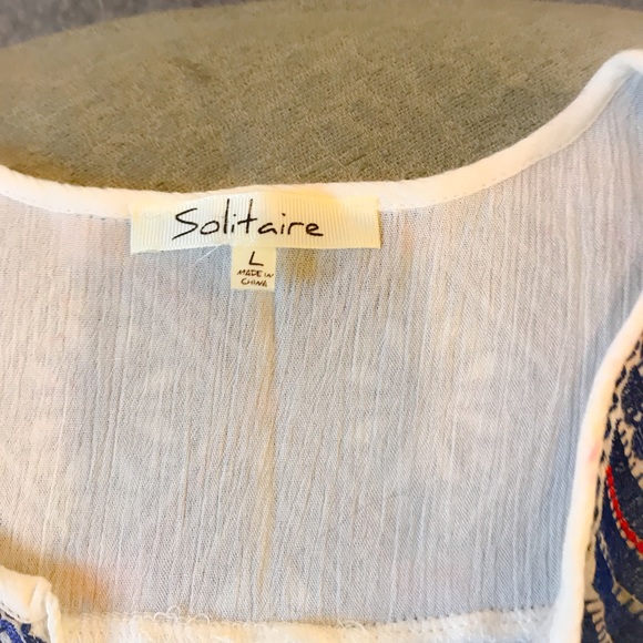 White tunic - Picture 4 of 5